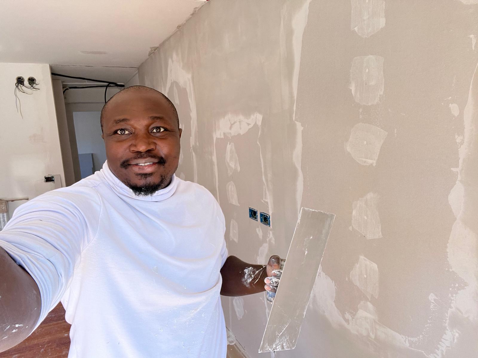 Patrick Michel Djasing sul cantiere - Renovations FVG